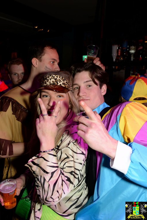 ../Images/Carnavals vrijdagavond in VdG 180.jpg